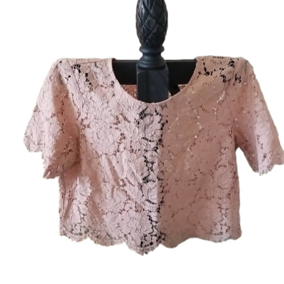 Pink Lace Forever 21 top size Sm - Picture 1 of 4